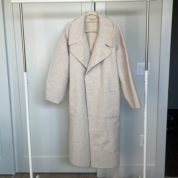 & Other Stories NWOT Oversized Belted Coat size M - Picture 10 of 15